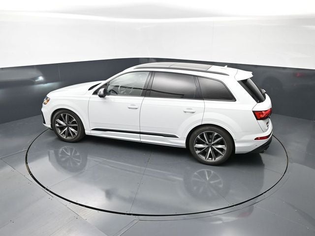 2023 Audi SQ7 Premium Plus