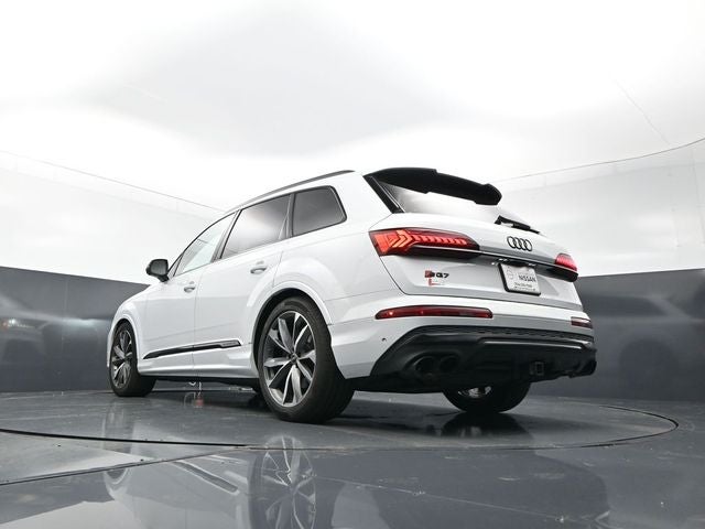 2023 Audi SQ7 Premium Plus