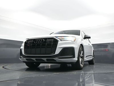 2023 Audi SQ7 Premium Plus