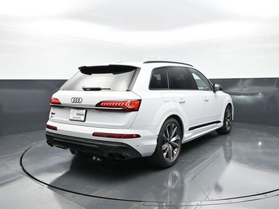 2023 Audi SQ7 Premium Plus