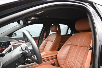 2023 BMW 7 Series 760i xDrive