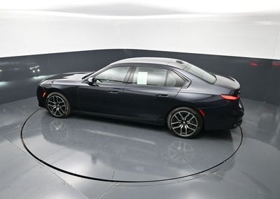 2023 BMW 7 Series 760i xDrive