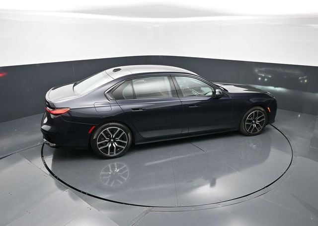 2023 BMW 7 Series 760i xDrive