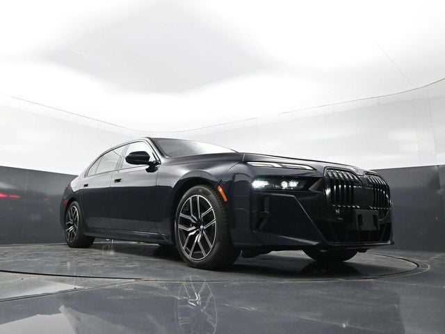 2023 BMW 7 Series 760i xDrive