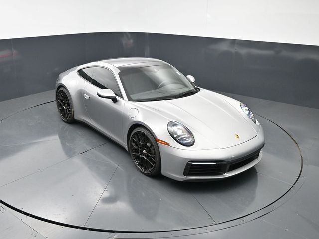 2021 Porsche 911 Carrera 4