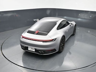 2021 Porsche 911 Carrera 4