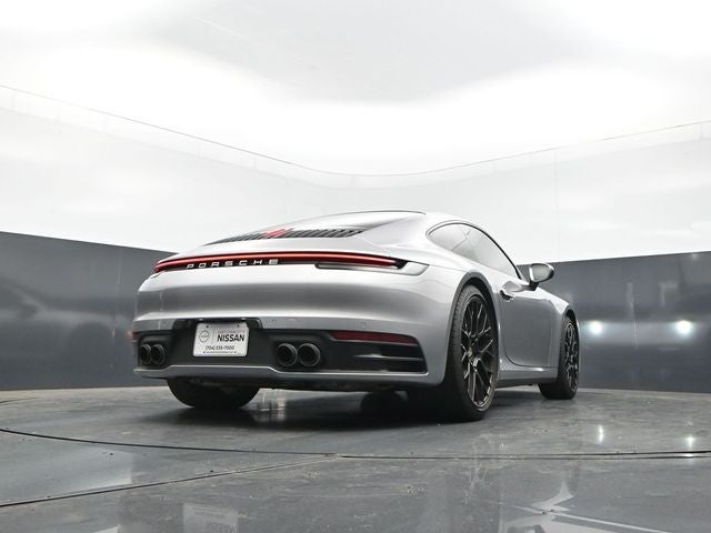 2021 Porsche 911 Carrera 4