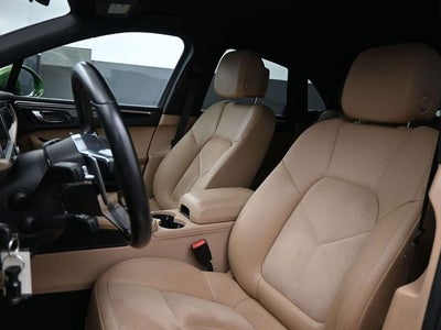 2021 Porsche Macan S