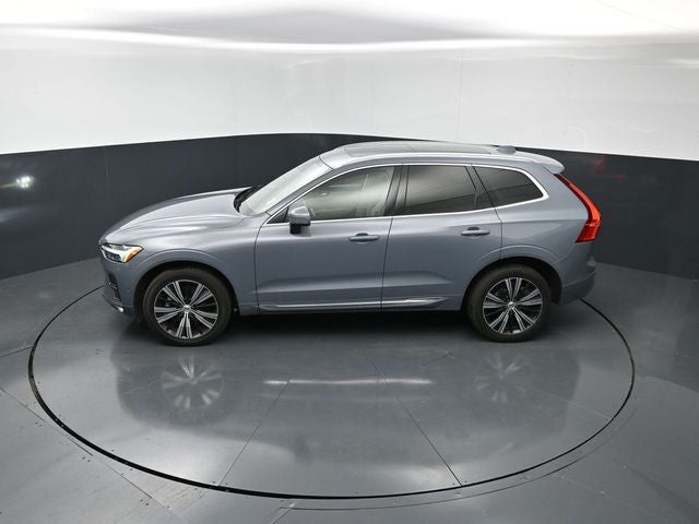 2023 Volvo XC60 Plus Bright Theme