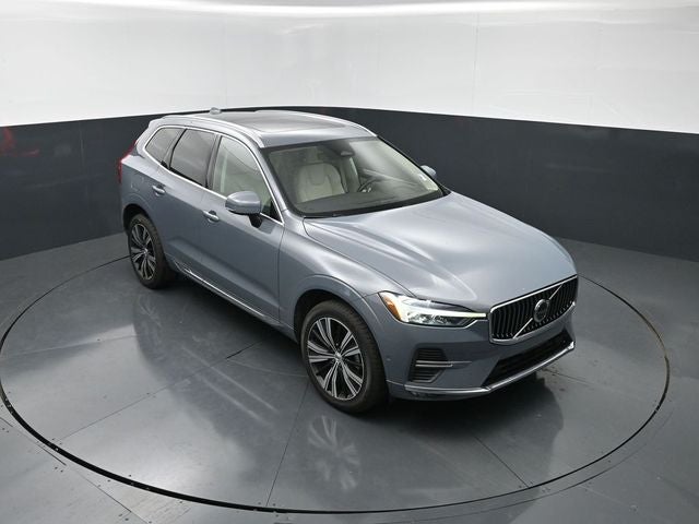2023 Volvo XC60 Plus Bright Theme