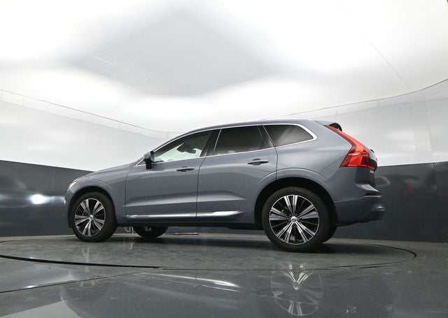 2023 Volvo XC60 Plus Bright Theme
