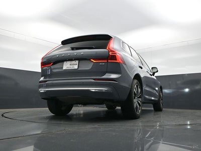 2023 Volvo XC60 Plus Bright Theme