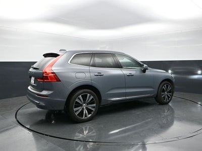 2023 Volvo XC60 Plus Bright Theme