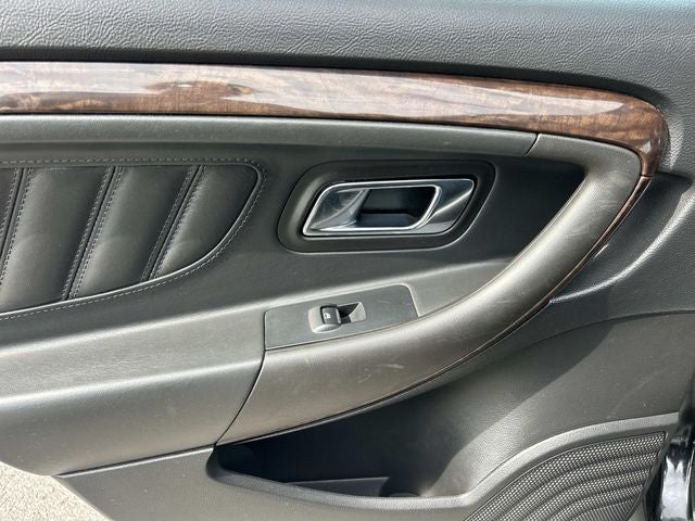 2015 Ford Taurus Limited