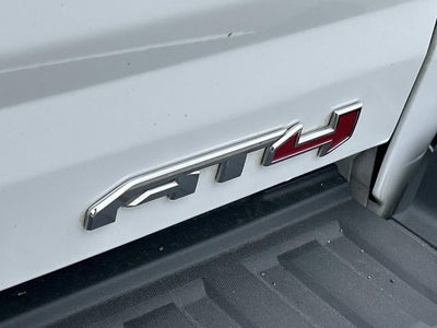 2022 GMC Canyon AT4 w/Leather