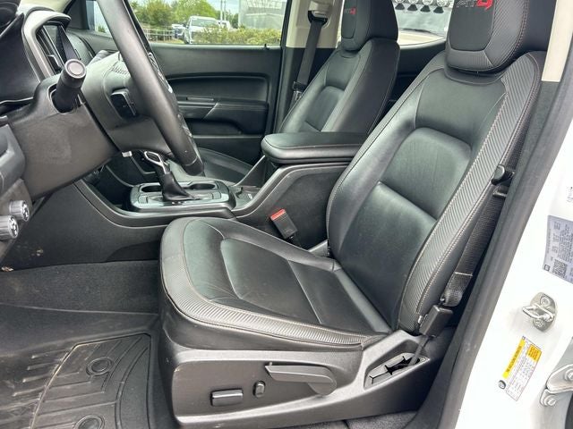 2022 GMC Canyon AT4 w/Leather