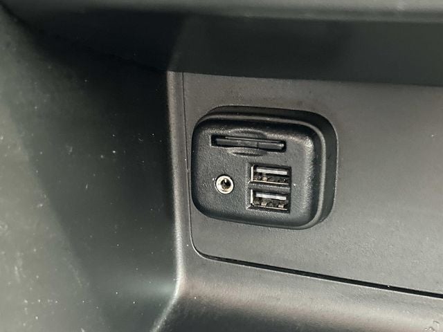 2022 GMC Canyon AT4 w/Leather