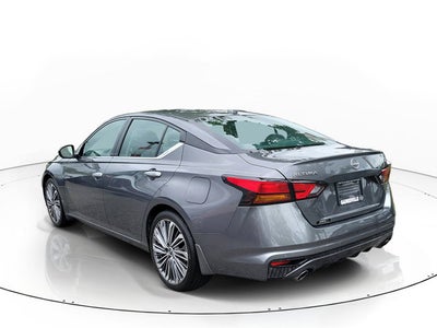2025 Nissan Altima SL