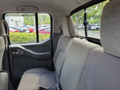2021 Nissan Frontier SV