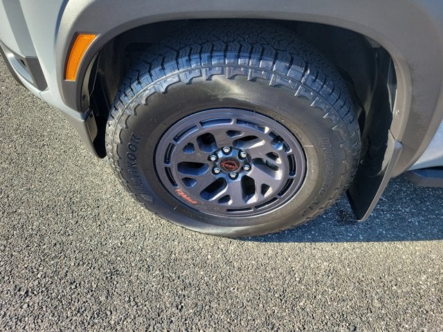2025 Nissan Frontier PRO-X