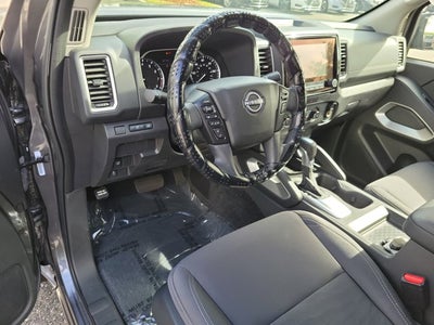 2024 Nissan Frontier SV