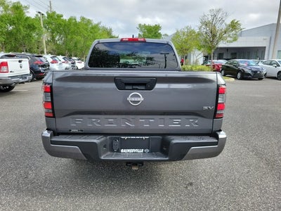 2024 Nissan Frontier SV