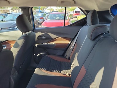 2021 Nissan Kicks SR