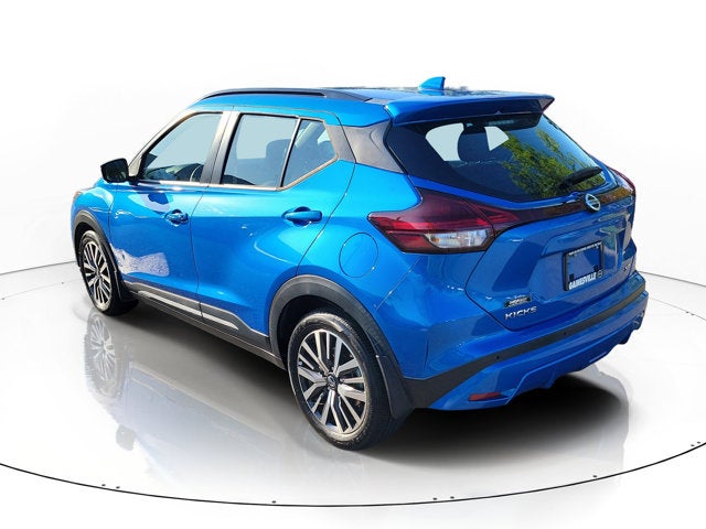 2021 Nissan Kicks SR