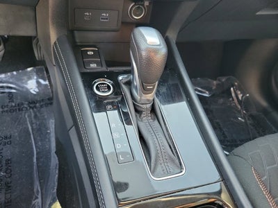2021 Nissan Kicks SR