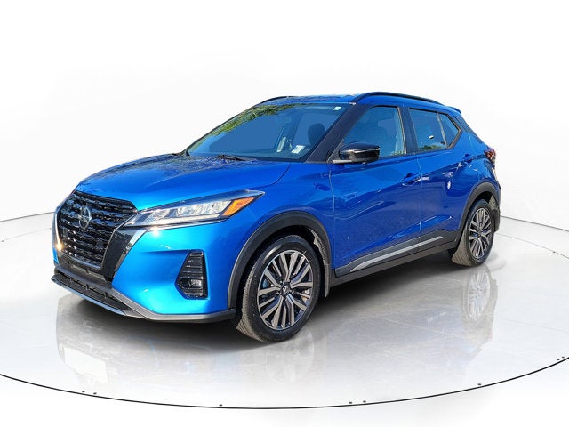 2021 Nissan Kicks SR