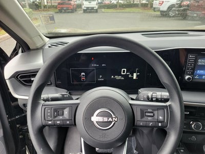 2025 Nissan Kicks S