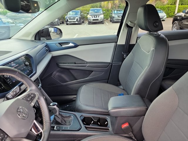 2023 Volkswagen Taos SE