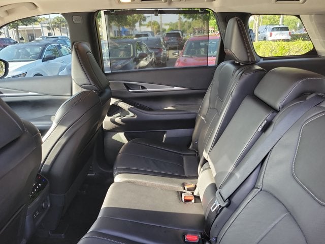 2024 INFINITI QX60 LUXE