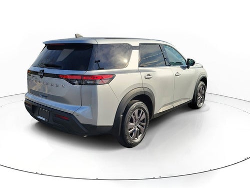 2023 Nissan Pathfinder S