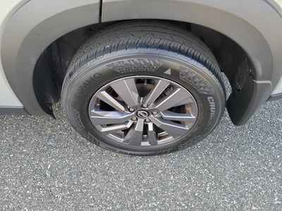 2023 Nissan Pathfinder S