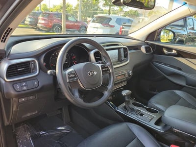 2019 Kia Sorento EX V6