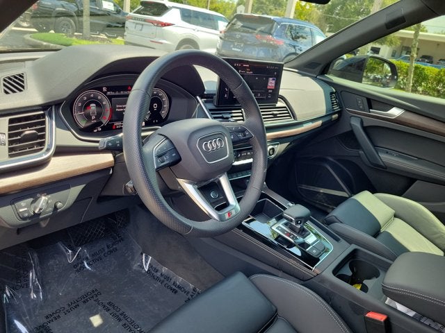 2024 Audi Q5 S line Premium Plus