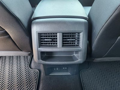 2021 Volkswagen Atlas Cross Sport 2.0T SE w/Technology