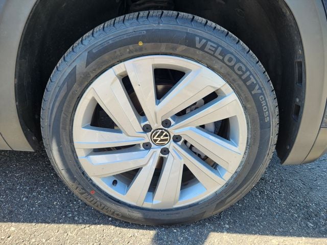 2021 Volkswagen Atlas Cross Sport 2.0T SE w/Technology
