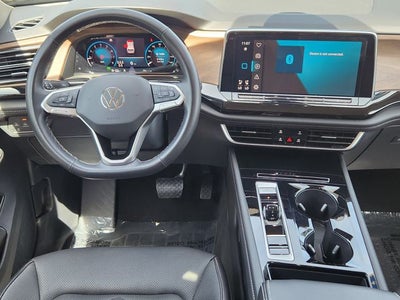 2025 Volkswagen Atlas 2.0T SE w/Technology