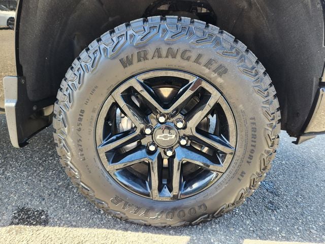 2025 Chevrolet Silverado 1500 Custom Trail Boss