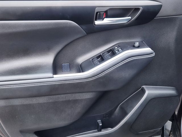 2025 Toyota Highlander XSE