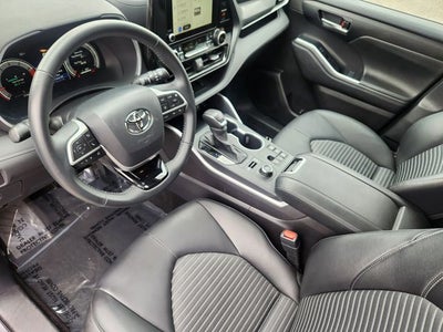 2025 Toyota Highlander XSE