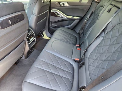 2025 BMW X6 xDrive40i