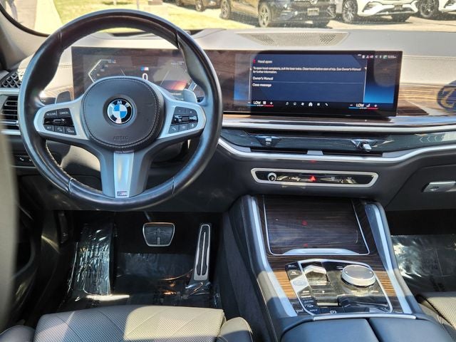 2025 BMW X6 xDrive40i