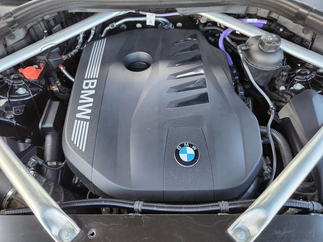 2025 BMW X6 xDrive40i