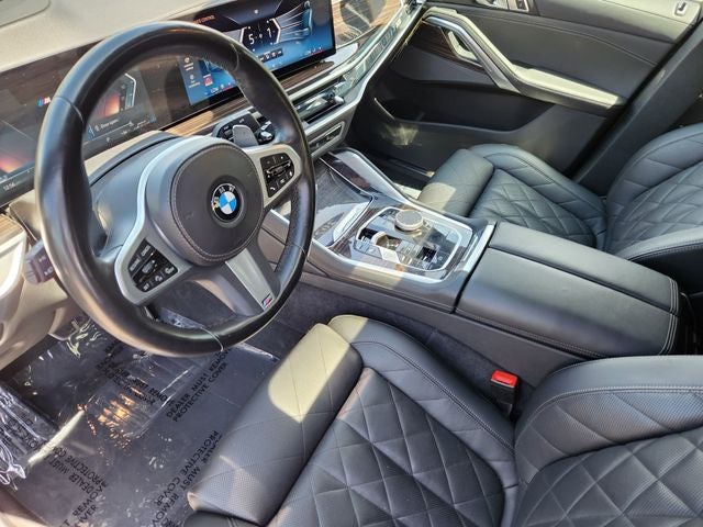 2025 BMW X6 xDrive40i