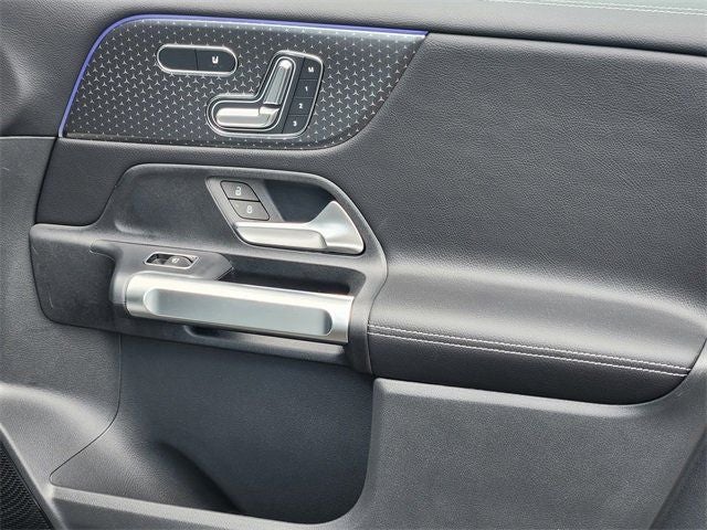 2026 Mercedes-Benz GLB GLB 250 4MATIC®