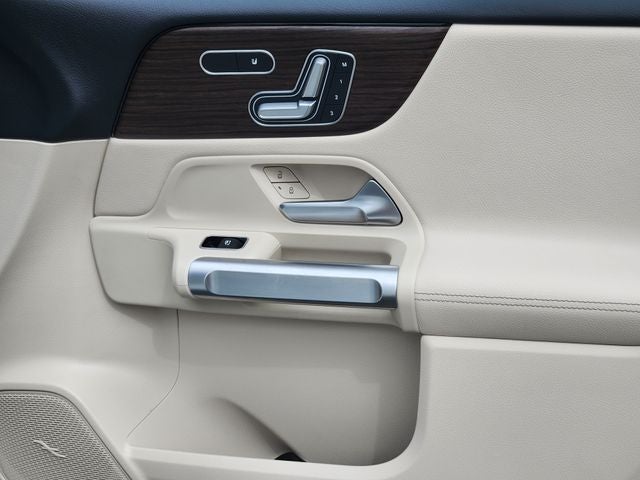 2026 Mercedes-Benz GLB GLB 250 4MATIC®