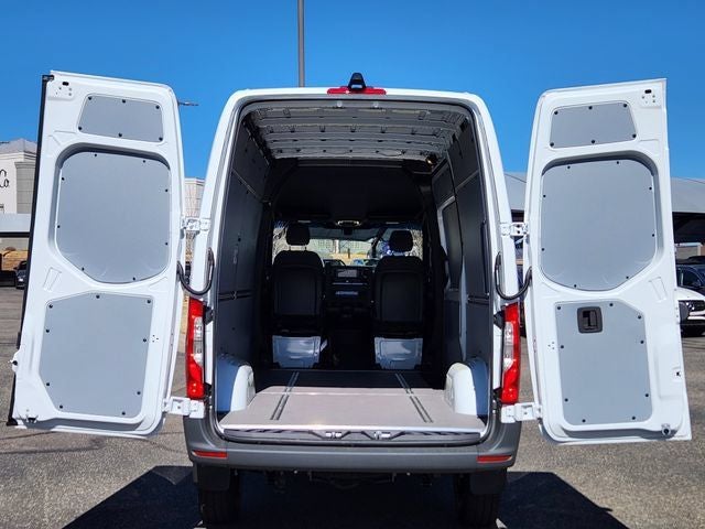 2026 Mercedes-Benz Sprinter 2500 Cargo 144 WB 4MATIC®